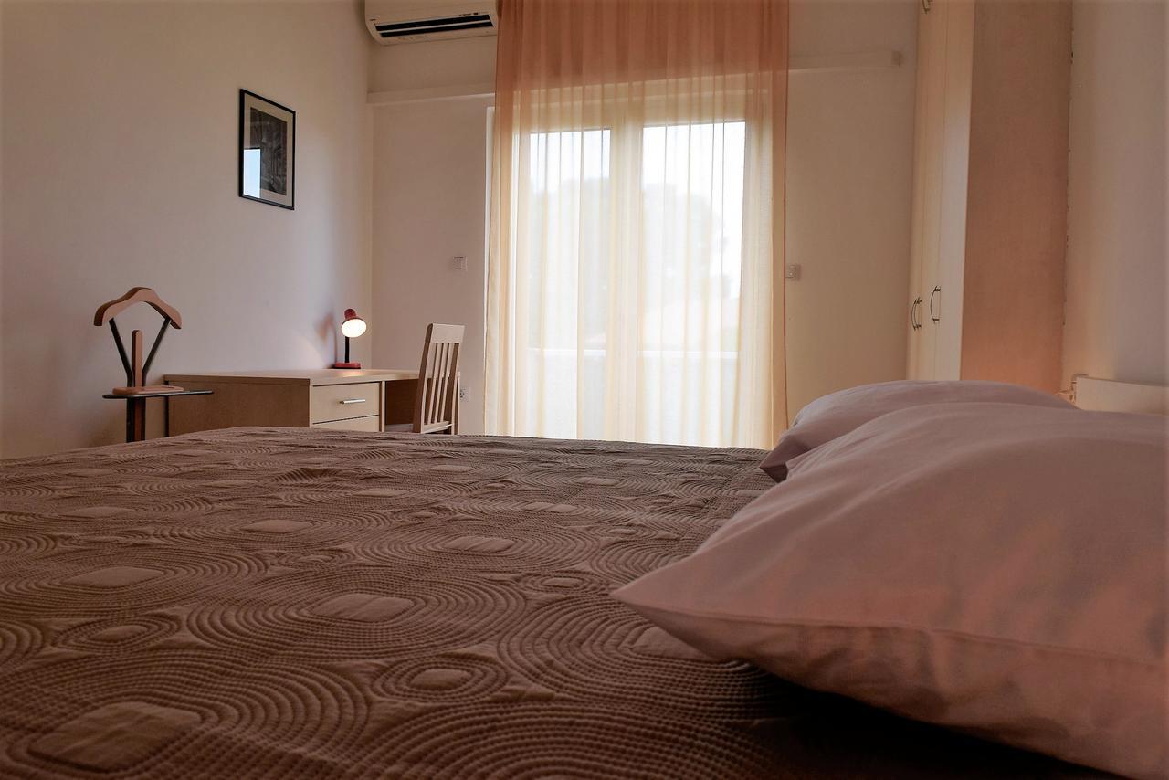 Sunnyy Beacch Apartments Banjol 외부 사진